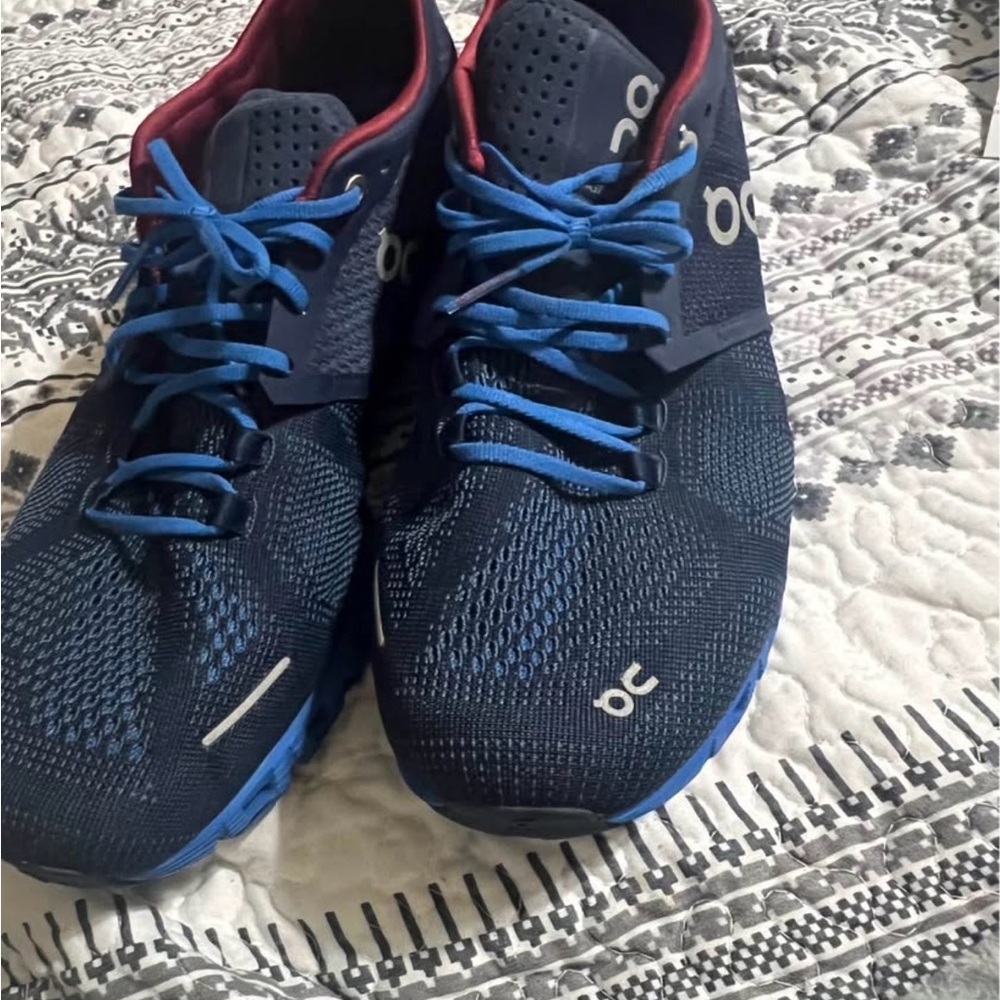 ON Men's Navy Running Shoes